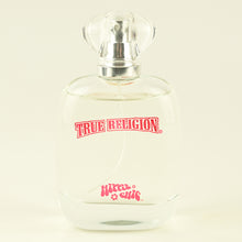 Lade das Bild in den Galerie-Viewer, True Religion Happy Chic for Women 100 ml Eau de Parfum Spray
